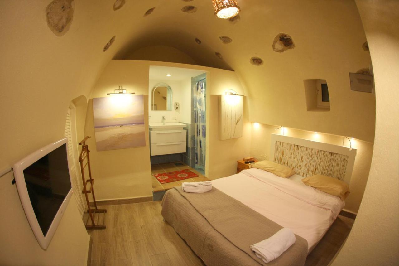 Byblos Fishing Club Guesthouse 객실 사진